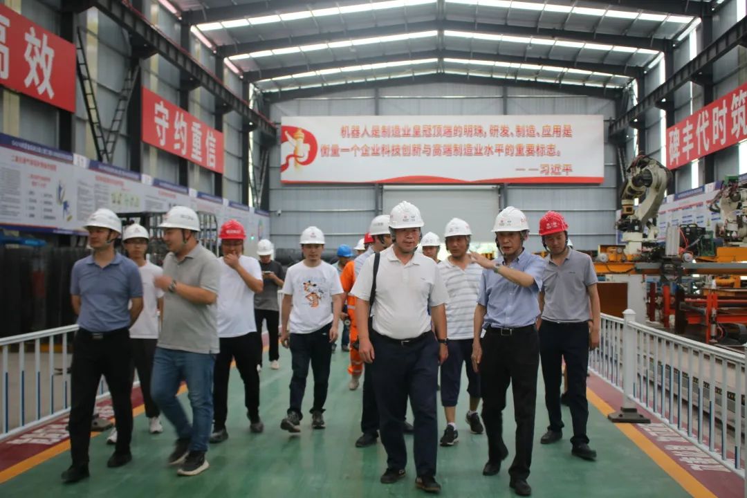 蜀道集團督察組到宜金高速XJ8標項目、宜金高速公路XJ6項目開展安全生產(chǎn)和生態(tài)環(huán)境保護工作督查