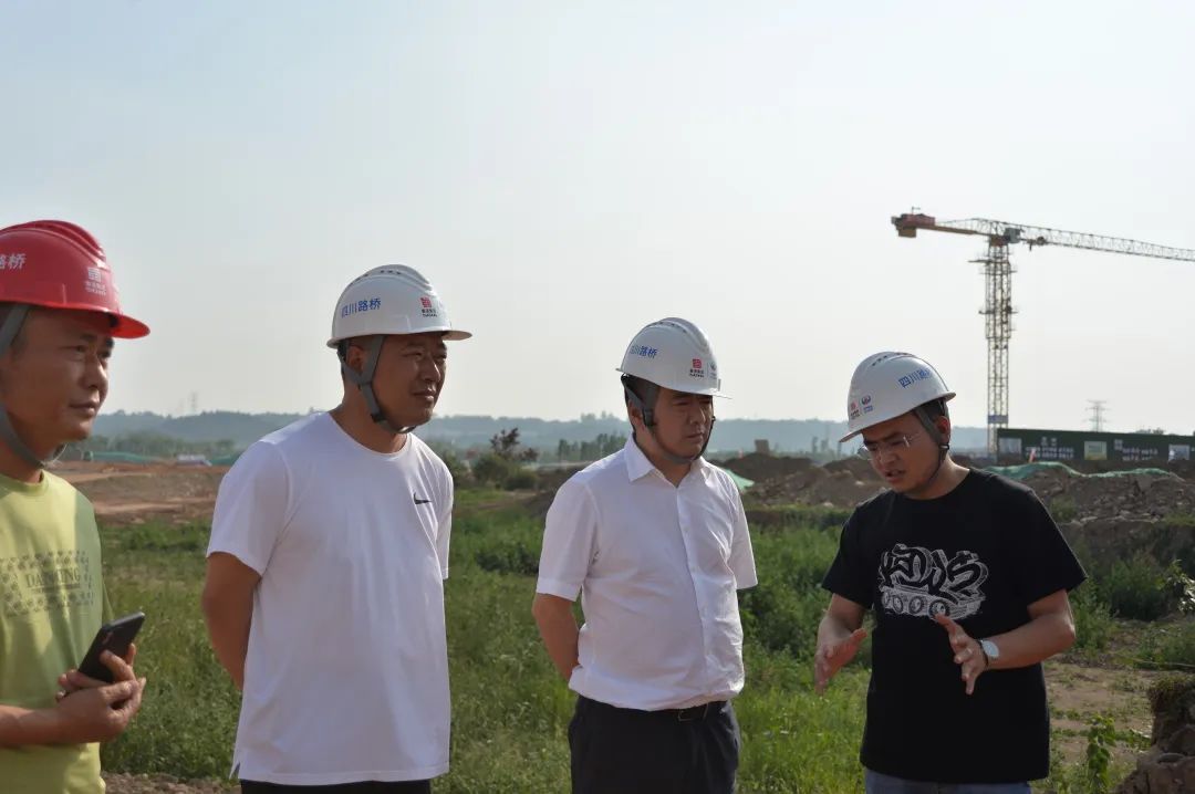 川交公司黨委書記、董事長杜江林到綿陽科技城新區(qū)直管區(qū)片區(qū)開發(fā)項目（一期）總包部第二分部檢查指導工作